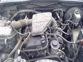 2006 TOYOTA TACOMA SILVER EXTD CAB 2.7 AT  2WD.  Z24853